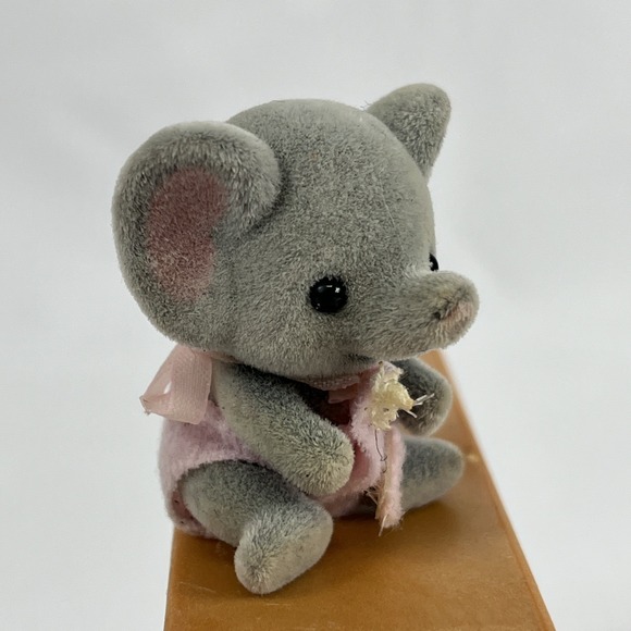 Sylvanian Family Calico Critters Baby Ellwood Elephant Twins Pink Girl - Picture 1 of 5